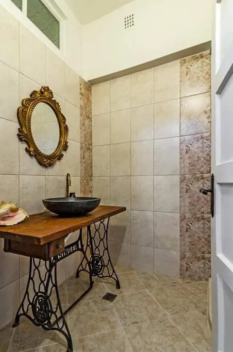 Апартамент Гардения Apartment Varna